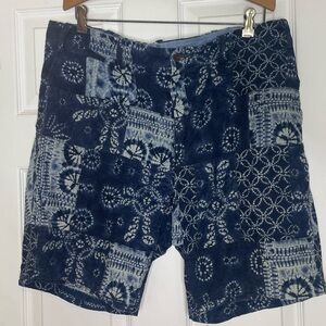 Polo Ralph Lauren Men's  straight-Fit Patchwork  Shorts - size 40